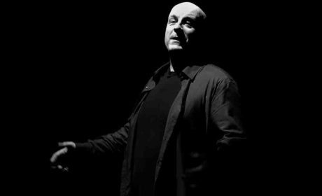 portrait of Steve Coombs