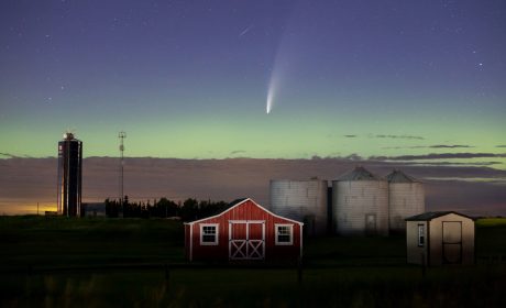 Picture of Northern Lights (Aurora Borealis) in Manitoba from Xplore Employee Justin Anderson
