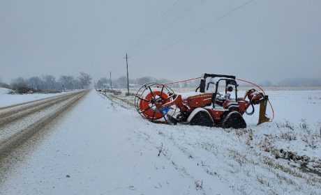 Metro Loop Fibre being Installed in Rural Ontario