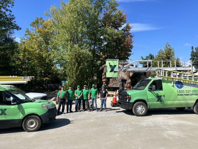 The staff from Authorized Xplore Dealer, Groupe Morel.